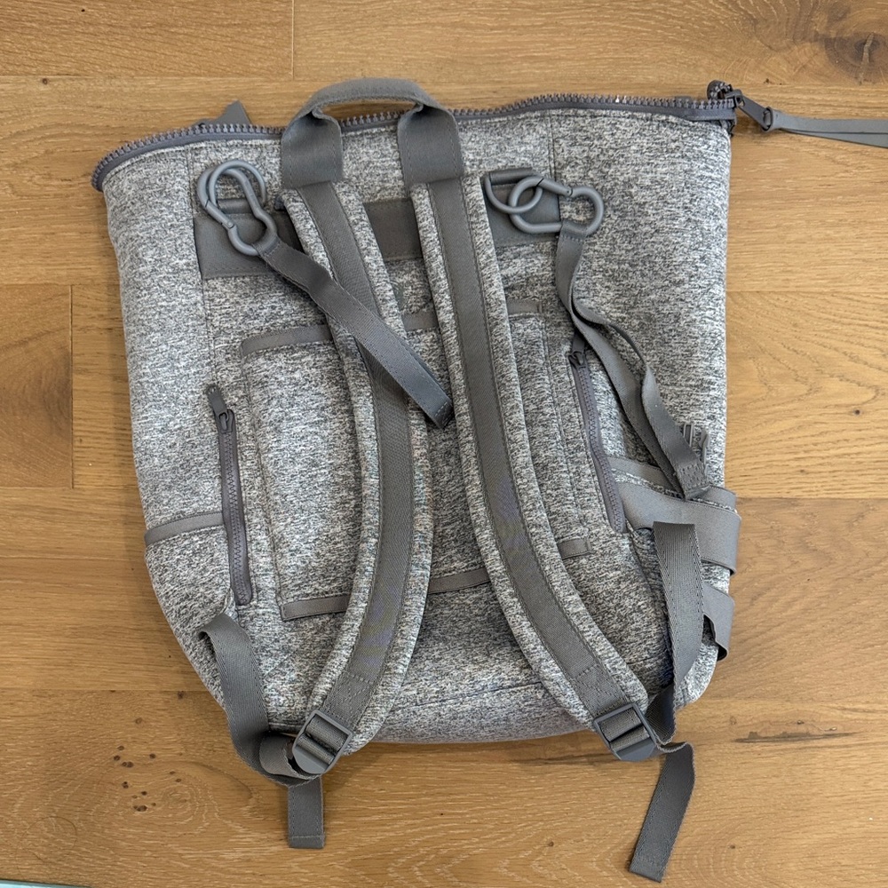 Dagne Dover Gray Heather Baby Backpack - Picture 4 of 6